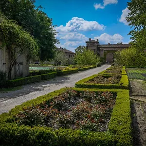 Casa de Campo Antica Corte Pallavicina Relais, Polesine Parmense